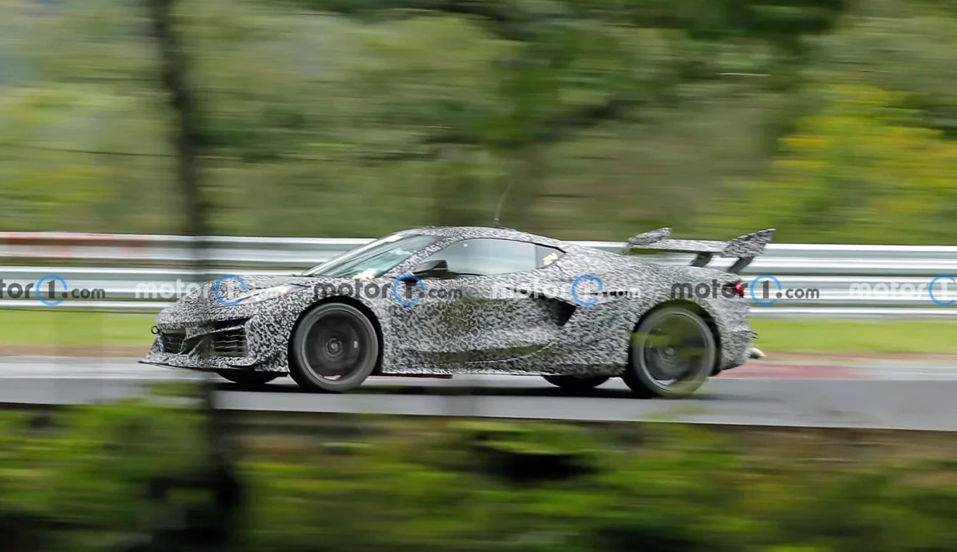 La Potentissima Corvette Zora avvistata al Nürburgring!