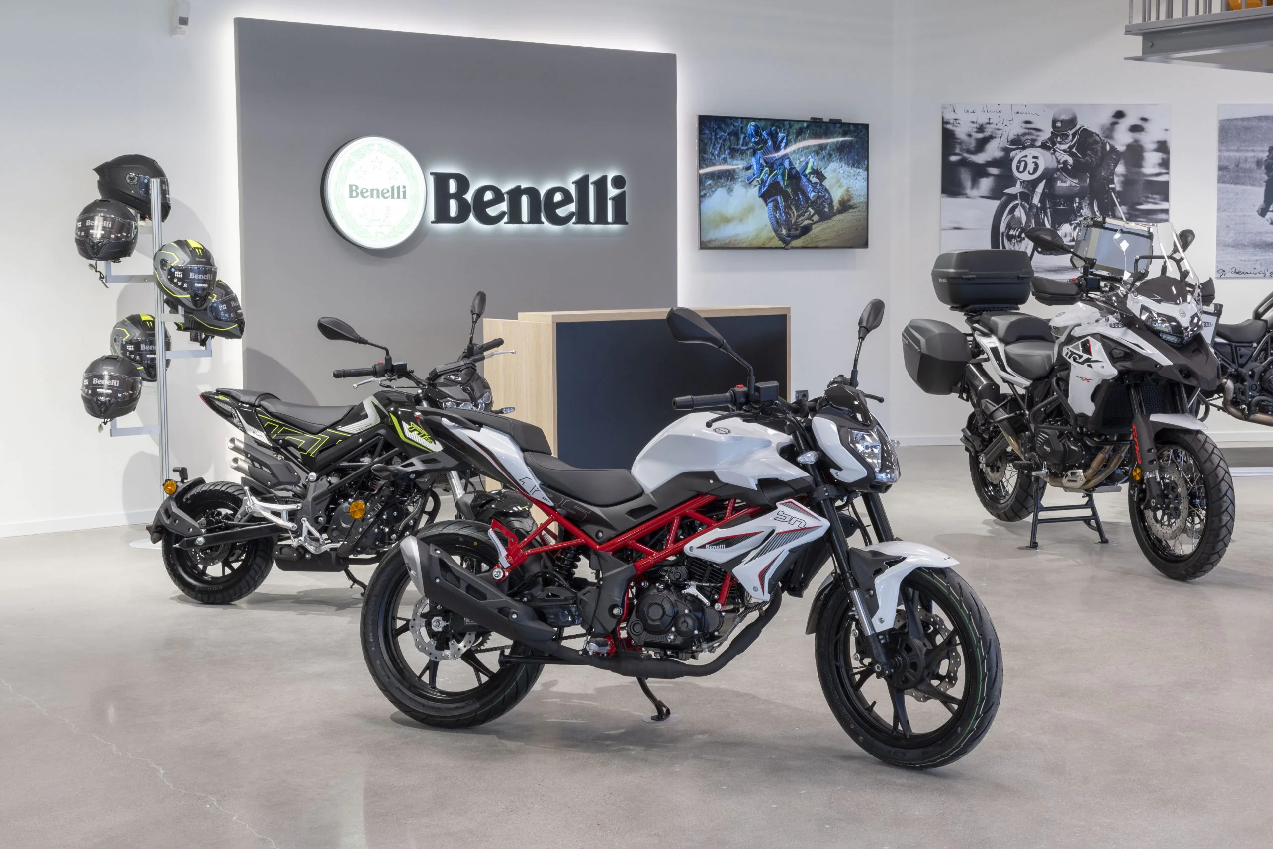 Apertura nuovo Showroom Cavauto Motorcycle – Benelli